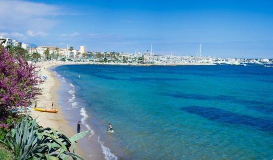 Spacieux Studio A Golfe Juan 2 Minutes Des Plages Vallauris Esterno foto